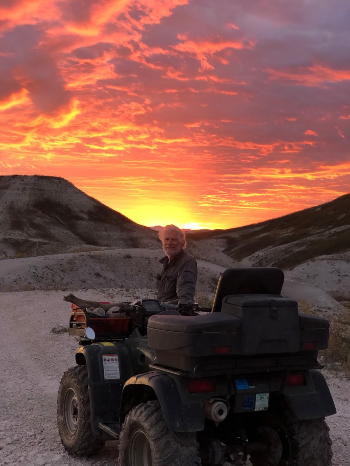 z9xVztDrRPeZi8tiFEvmKQ