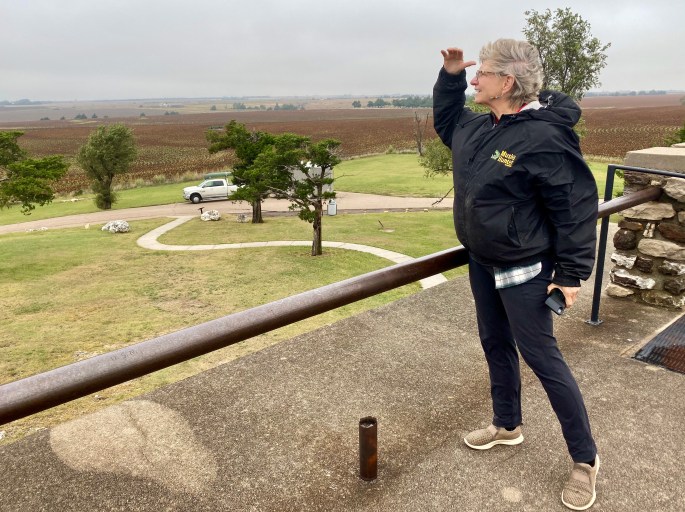 B1BC1AAF-40E4-43BD-8089-0C3F35492490_1_201_a