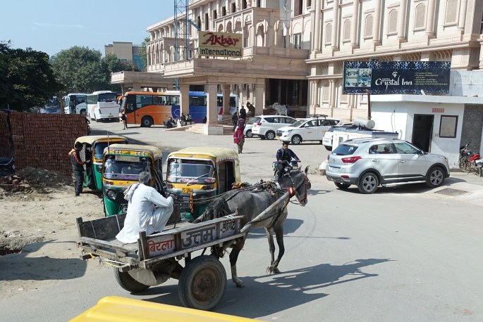 8993F692-F060-41D5-BDE0-1EF7051EC280