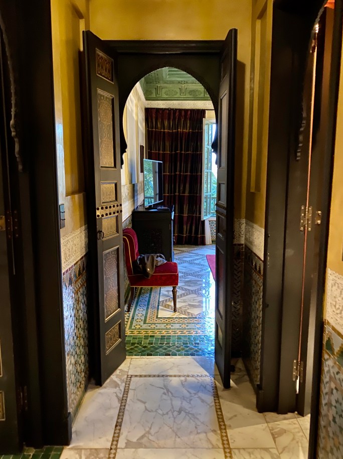 B4CB6812-3267-4117-942C-D9E1E6316787