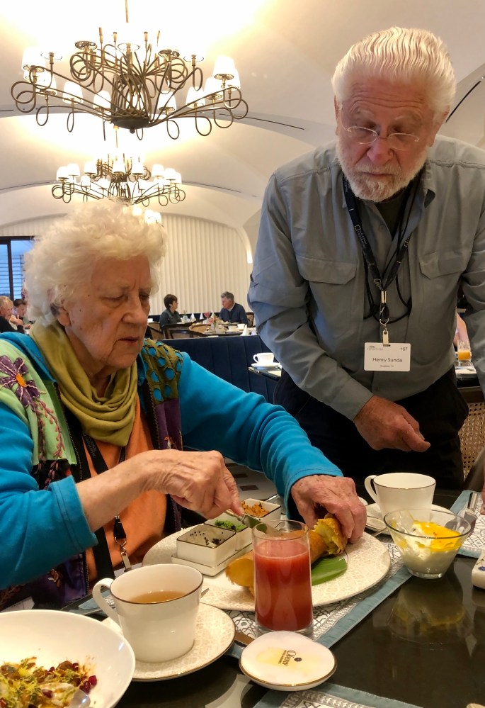 F77D7365-2375-4151-936F-47E985E6E263